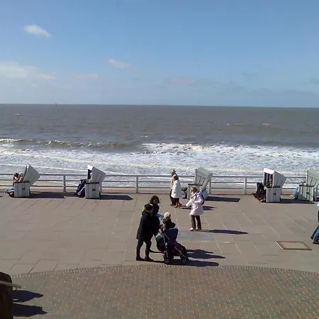 Haus-am-meer-blick-ueber-sylt דירה